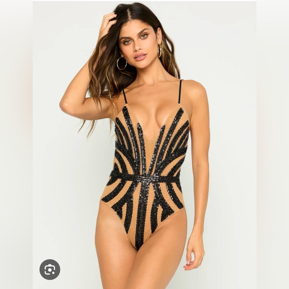 Sexy one piece swim suit 🌟New with tags , never worn !!!!